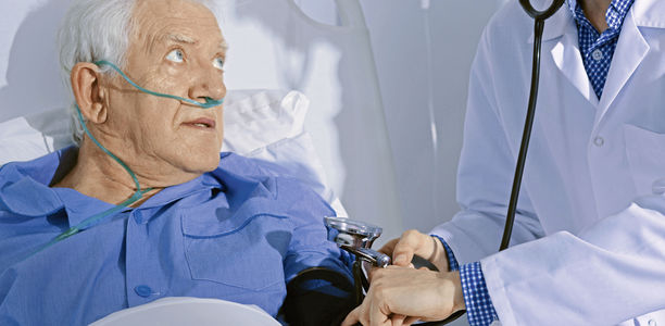 Bild zu Neuerungen im EBM  - Acht neue Ziffern für die Palliativversorgung